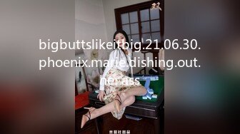 性感美女，沙发上猛操她