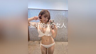 白皙性欲强烈的老婆换上深蓝色吊带裙表演激情内射