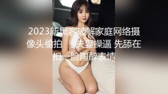 唱唱歌点两颜值美女4P大战，伸进衣服摸摸奶子，蹲着口交在沙发上操