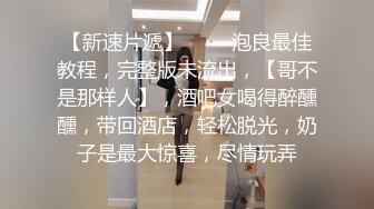 黑丝高跟女仆露脸小骚逼镜头前的诱惑，揉奶玩逼互动撩骚，逼逼里塞着跳蛋各种展示，淫声荡语表情妩媚好刺激