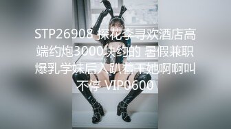 五官精致00后小妹妹淡定踩踏足交裸足玉足长腿 足控爱好者必看！现在的小妹妹真会玩，美少女玉足视觉享受